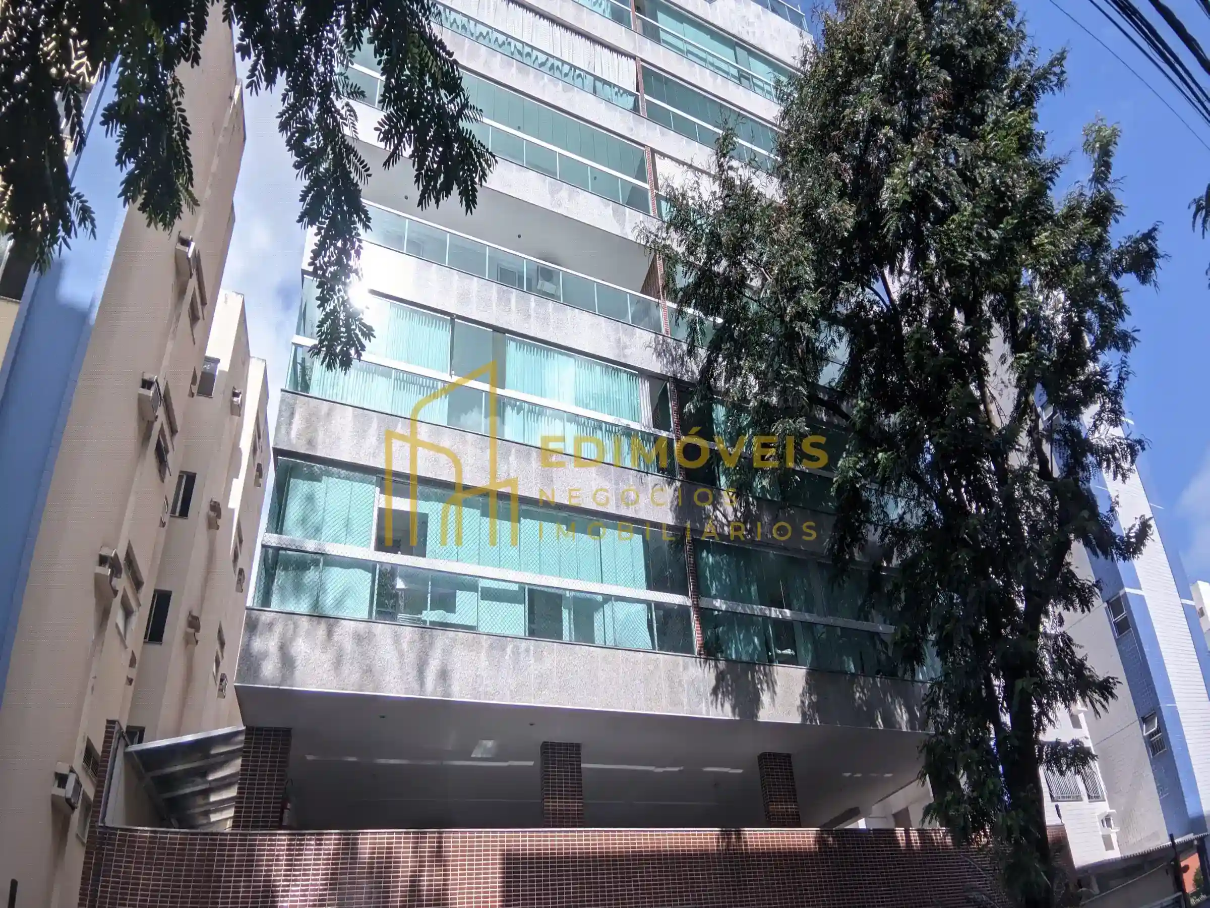 Imagem 1 de Apartamento 03 quartos 98m² à venda em Jardim Camburi - 3ª quadra do mar - Sol da manhã