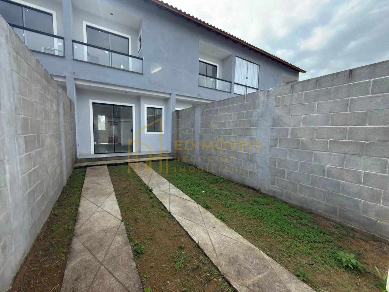 Imagem 1 de Duplex 2 Suítes à Venda | Enseada de Jacaraípe 