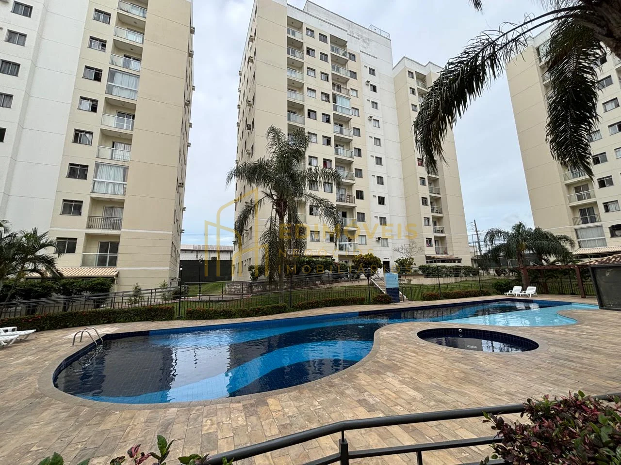 Imagem 1 de Oportunidade Caminhos do Mar – 2 quartos - térreo com Garden em Chácara Parreiral!