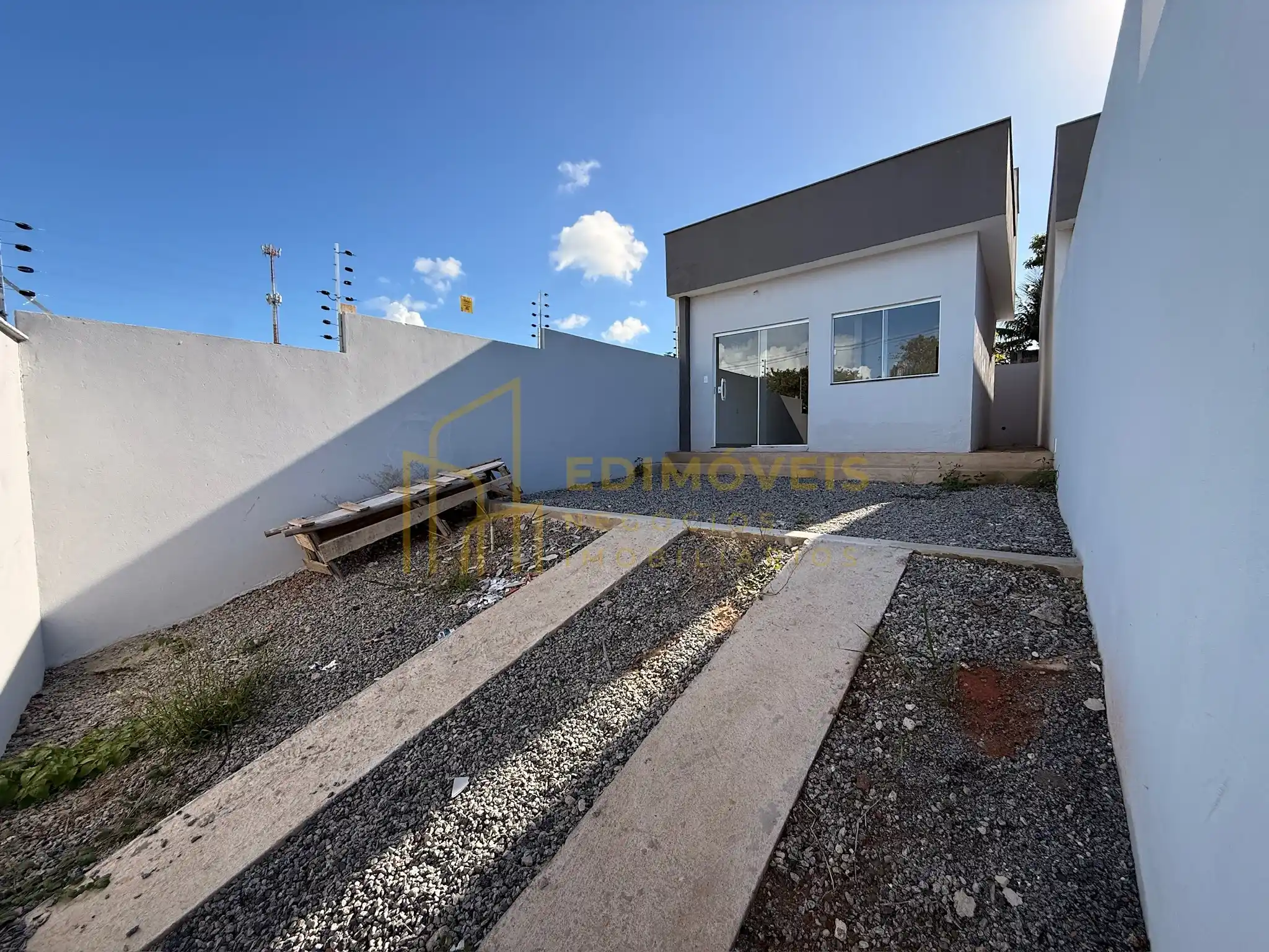 Imagem 1 de Casa Individual com 2 Quartos - em Costa Dourada - Serra ES