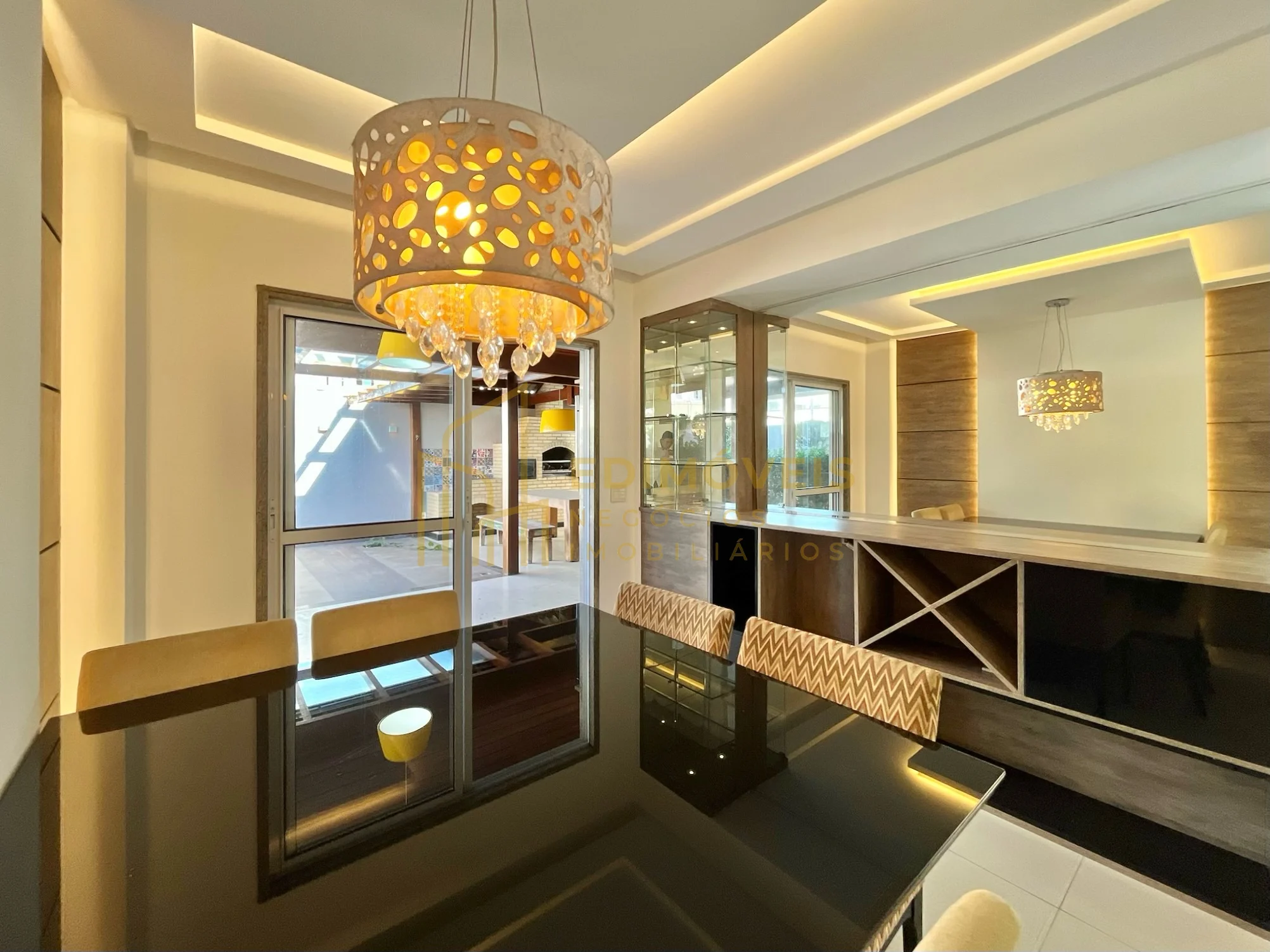 Imagem 1 de Incrível Duplex no Itatiaia Aldeia Parque — Inspirada nos Bairros de Orlando, com Lazer Clube