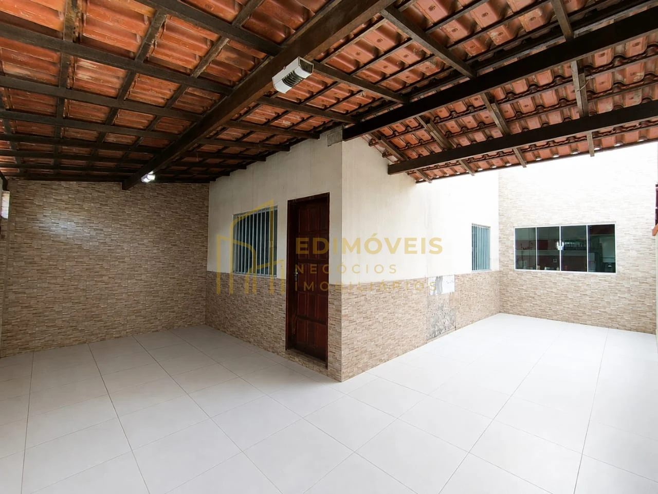 Imagem 1 de Exclusividade! Casa duplex 2 quartos em Praia de Capuba- Jacaraipe!