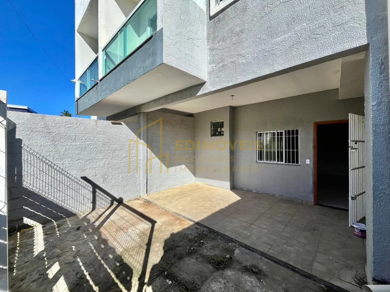 Imagem 1 de Oportunidade! Casa Duplex 3 Quartos com Suíte e Varanda no Residencial Jacaraípe