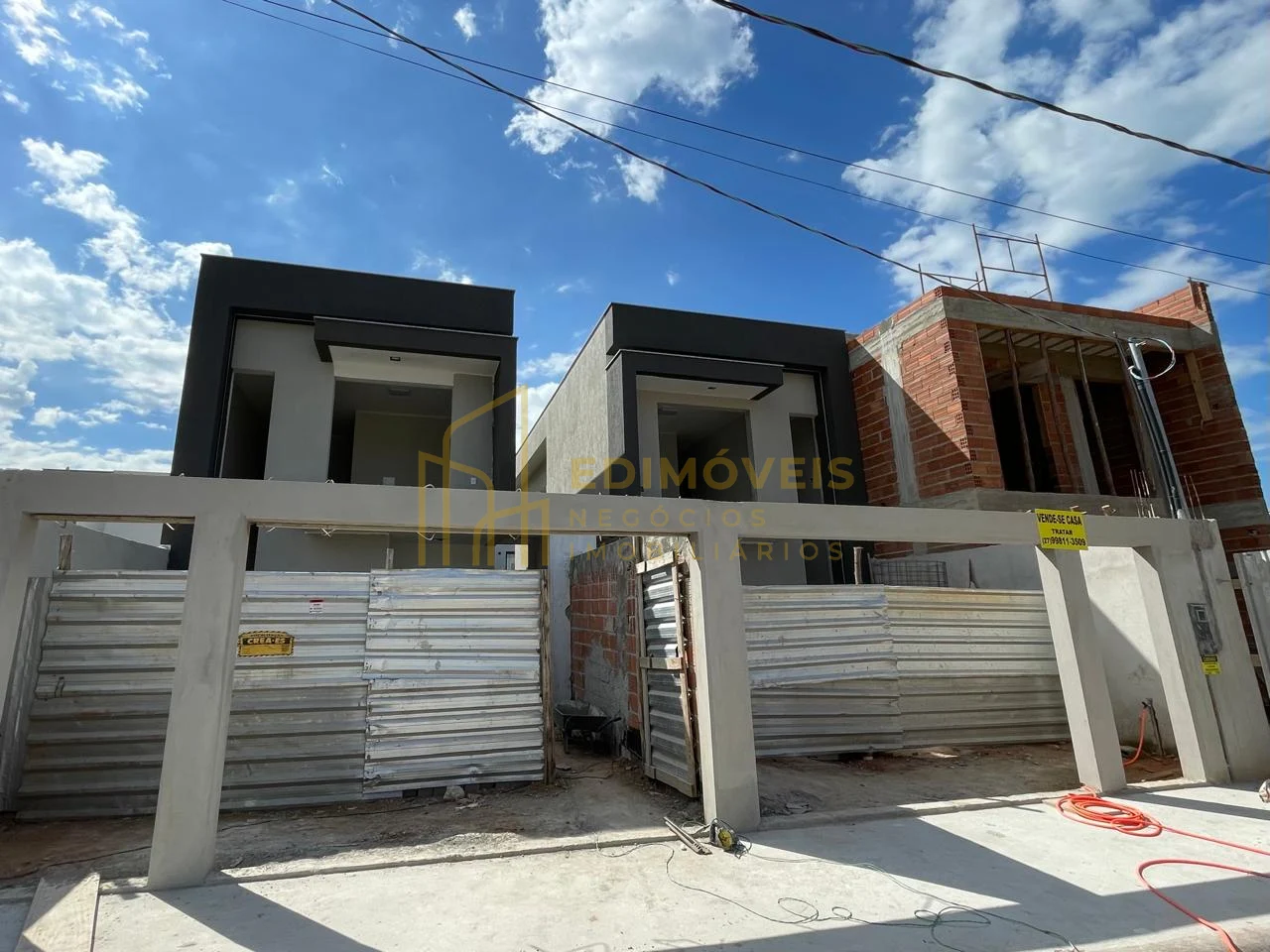 Imagem 1 de Incríveis Casas duplex de 3Q c / Suíte - Acabamento de alto padrão
