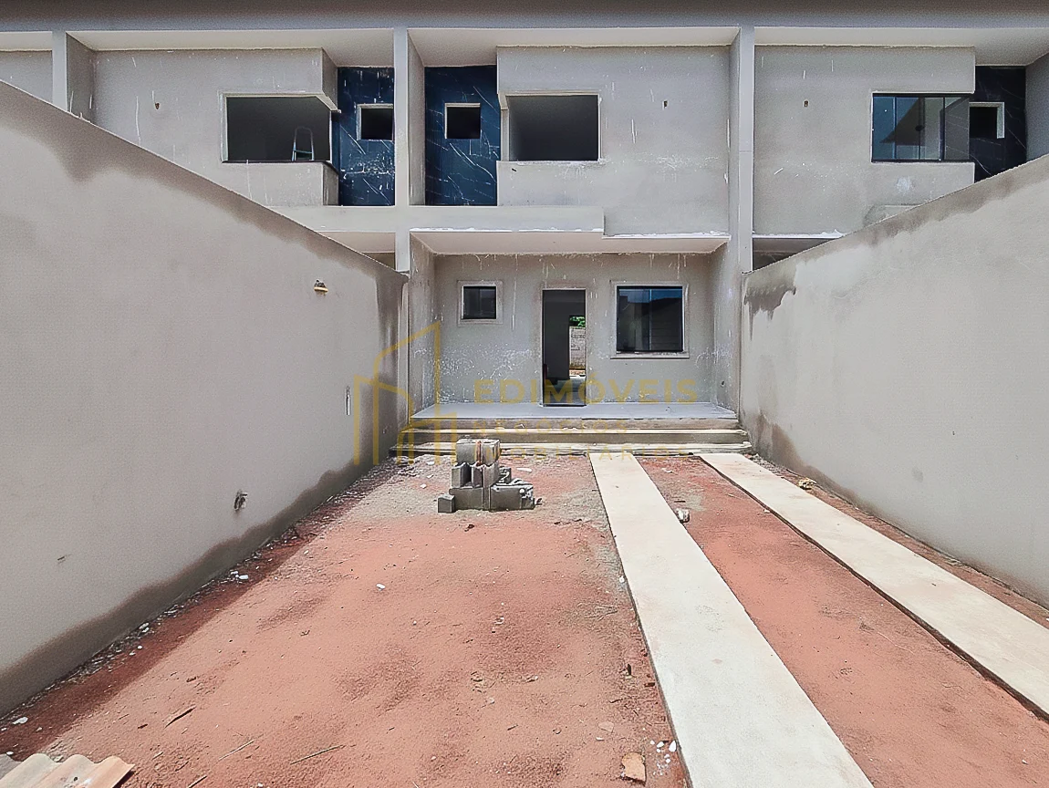 Imagem 1 de Casa 3 quartos sendo 1 suíte, Quintal privativos e alto potencial de valorização em Jacaraipe